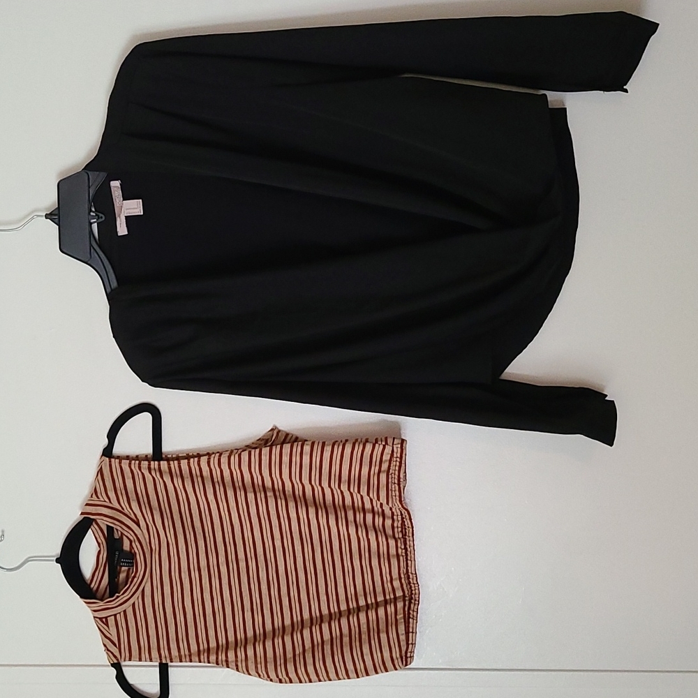 2 Forever 21 Women's Shirts Size Medium one no sleeve crop one long sleeve